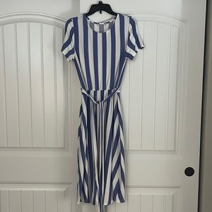 Short Sleeve Mini Belt Dress, Amazon Brand